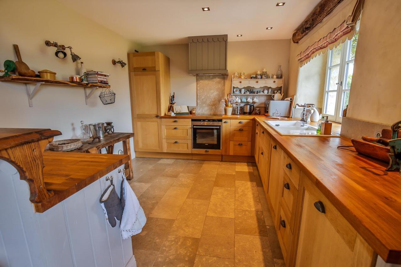 Clermont-de-Beauregard Le Manoir De Beauregard B&B 외부 사진